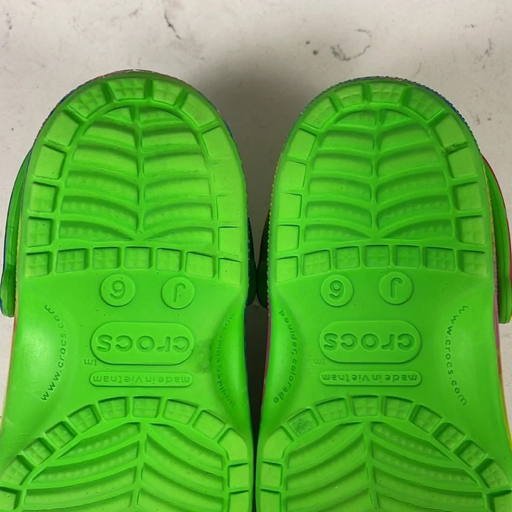Crocs Big Kids Classic Tie Dye Clog Shoes from Finish Line Size 6 Junior